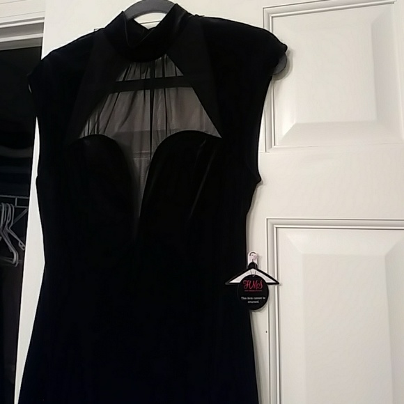 New - Picture 2 of 8